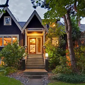 4* Bed & Breakfast House On Dunbar